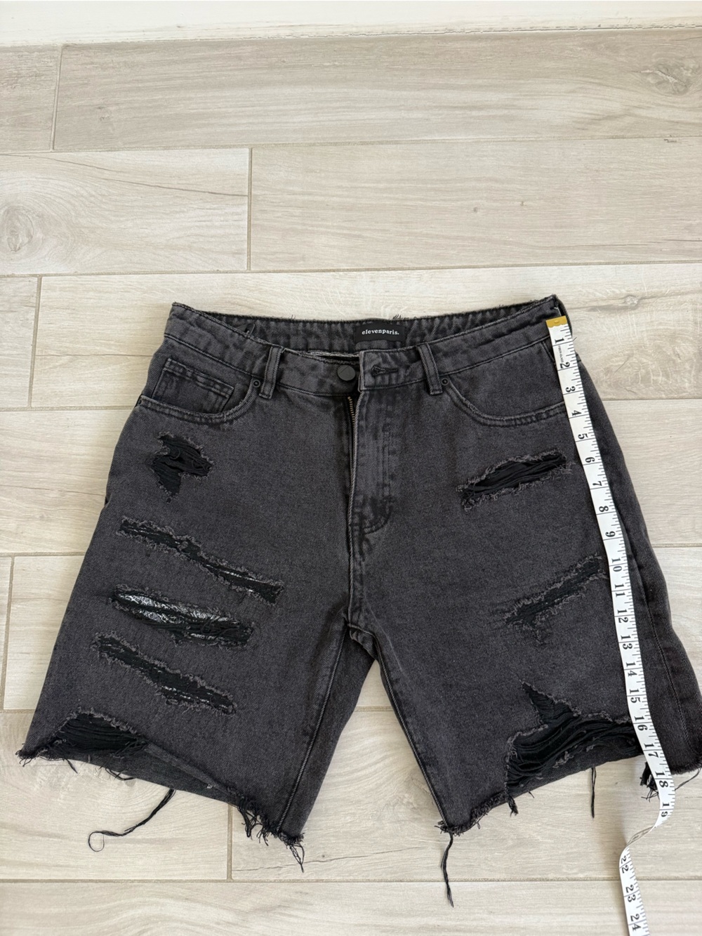 Eleven Paris Men’s Distressed Black Ripped Jeans Shorts, size 32